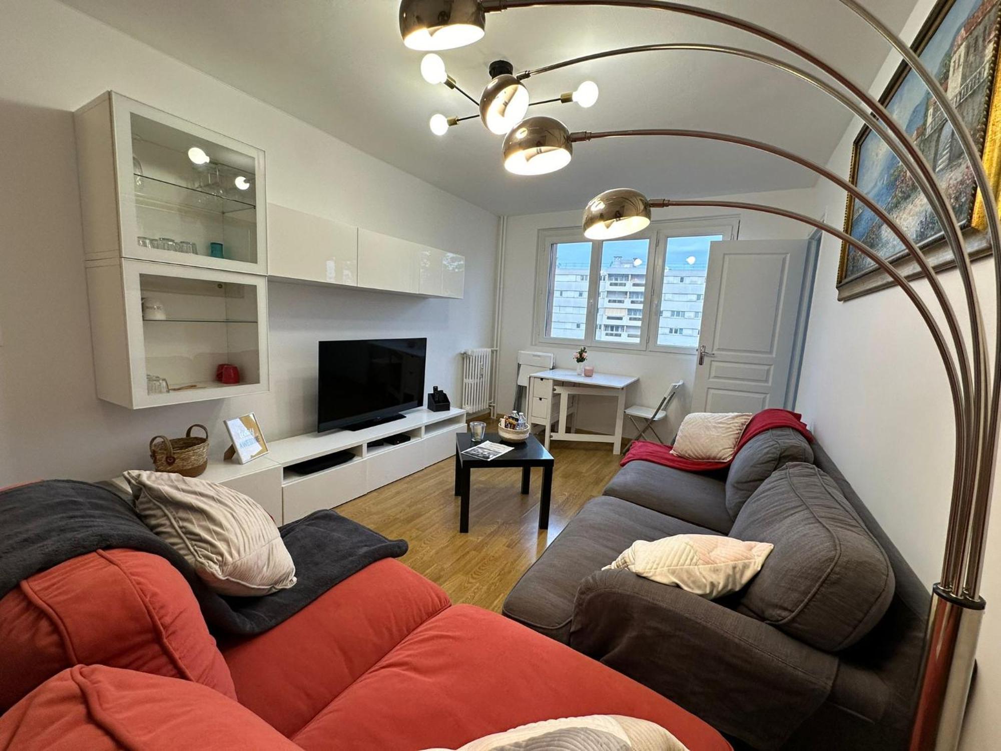 4 Beds Apartment Close Paris Center Ванв Екстериор снимка