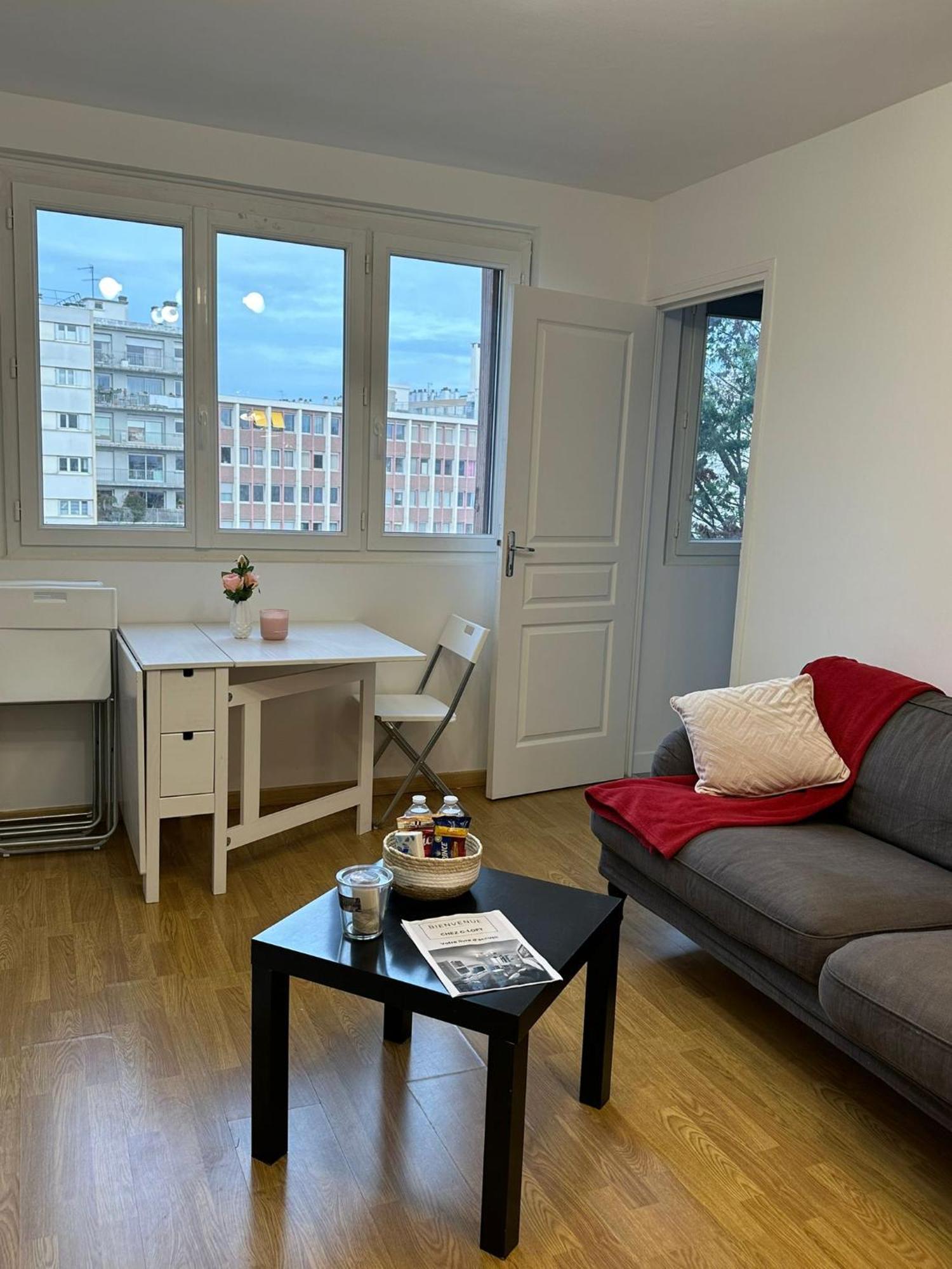 4 Beds Apartment Close Paris Center Ванв Екстериор снимка